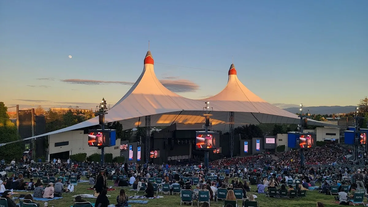 Shoreline Amphitheatre in Mountain View, CA