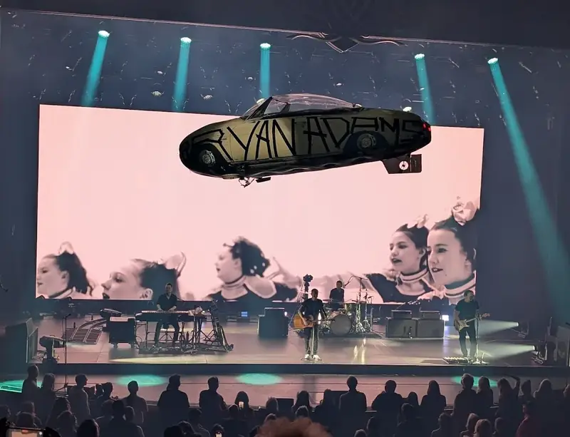 Bryan Adams at Encore Theater At Wynn Las Vegas