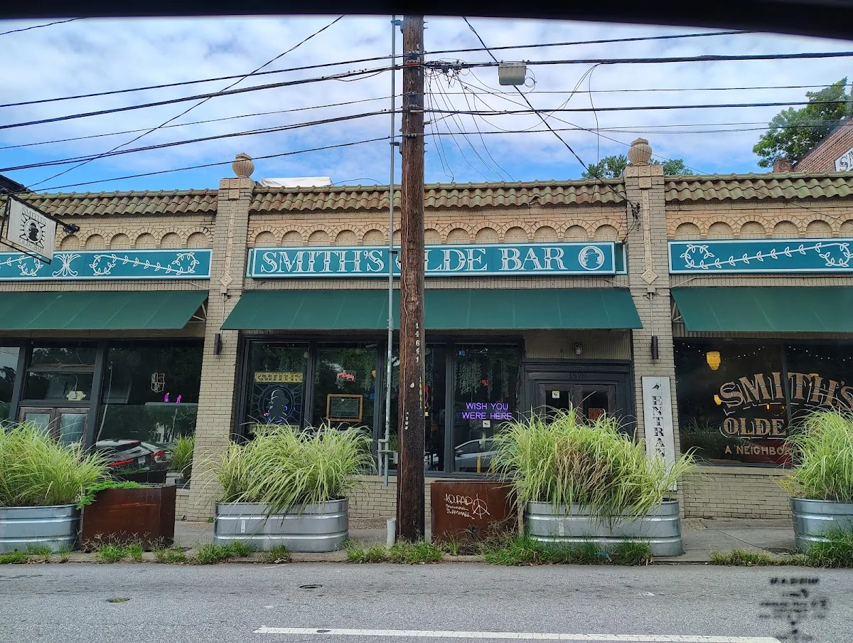 Smith's Olde Bar in Atlanta, GA