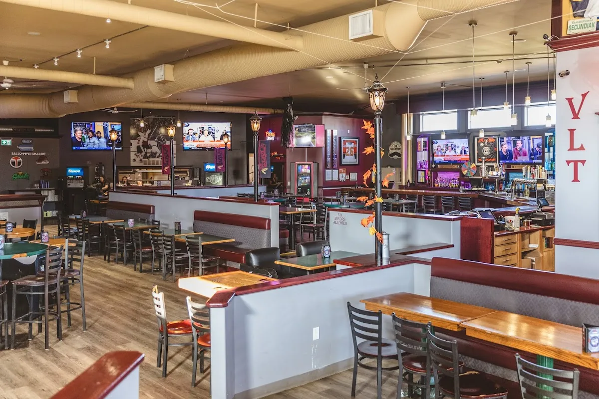 Tapps Sports Lounge & Grill in Yorkton, SK