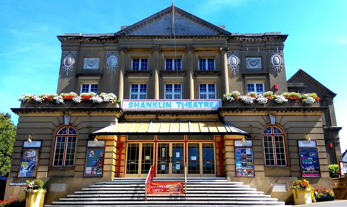 Shanklin Theatre in Shanklin, SEE