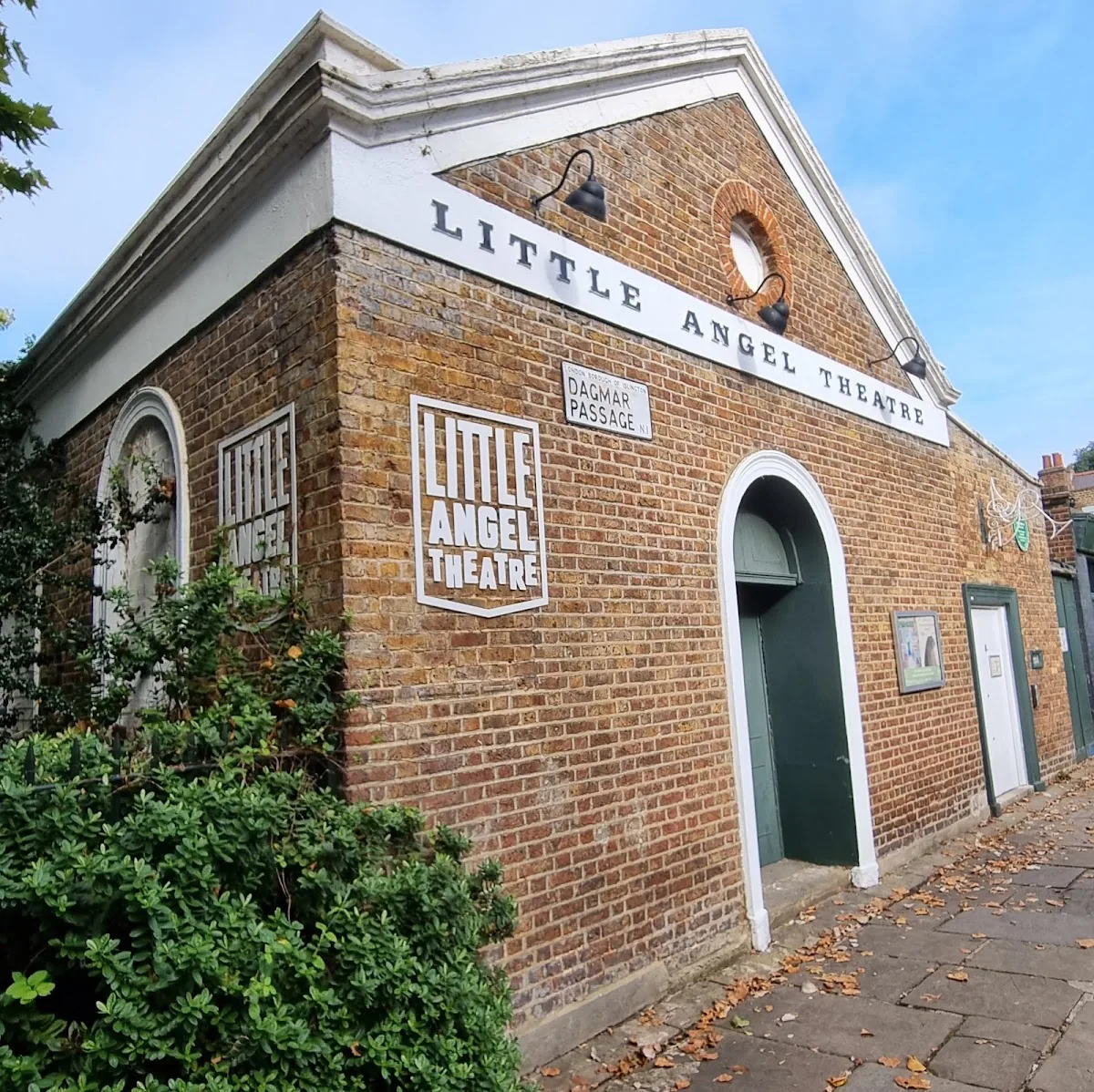 Little Angel Theatre in London, LON