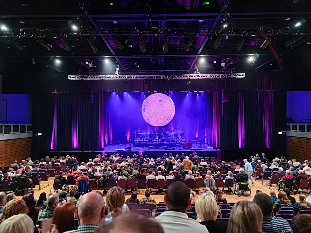 Grimsby Auditorium in Grimsby, EML