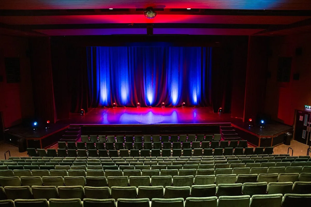 Beck Theatre in Hayes, LON