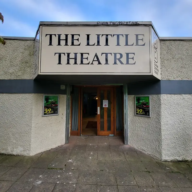 Madame Arcati’s spirited adventures at The Little Theatre
