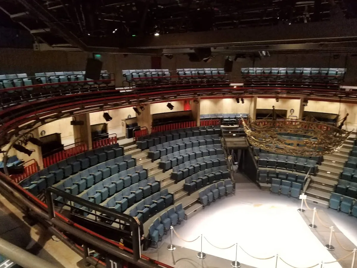 New Vic Theatre in Newcastle-under-Lyme, WML