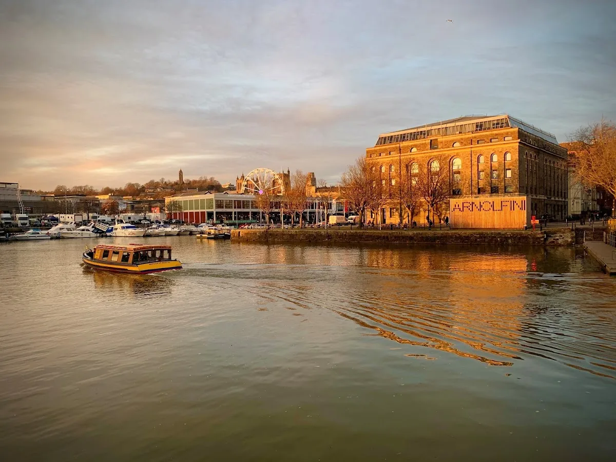 Arnolfini in Bristol, SWE