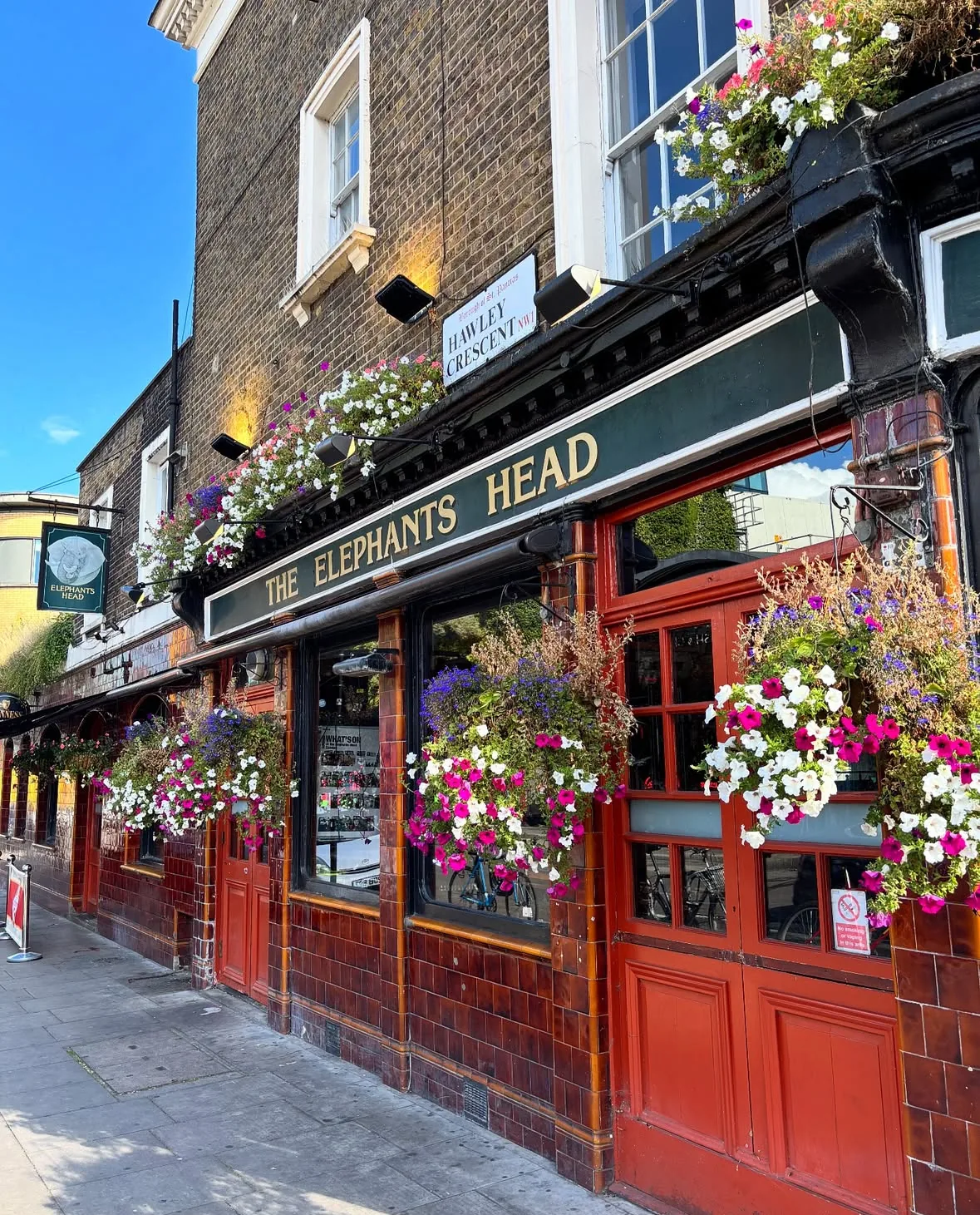 The Elephants Head in London, LON