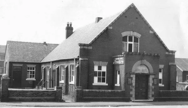 Farnworth Little Theatre in Farnworth, NWE