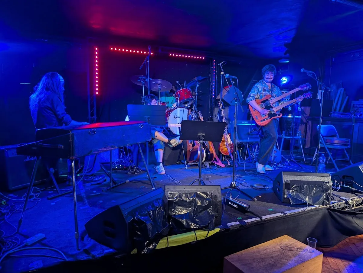Con Club in Lewes, SEE