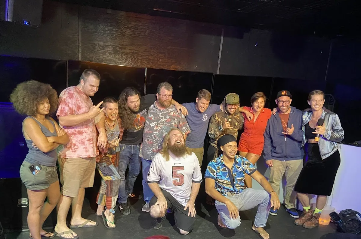 Pineapples Comedy Hawaii in Kailua-Kona, HI