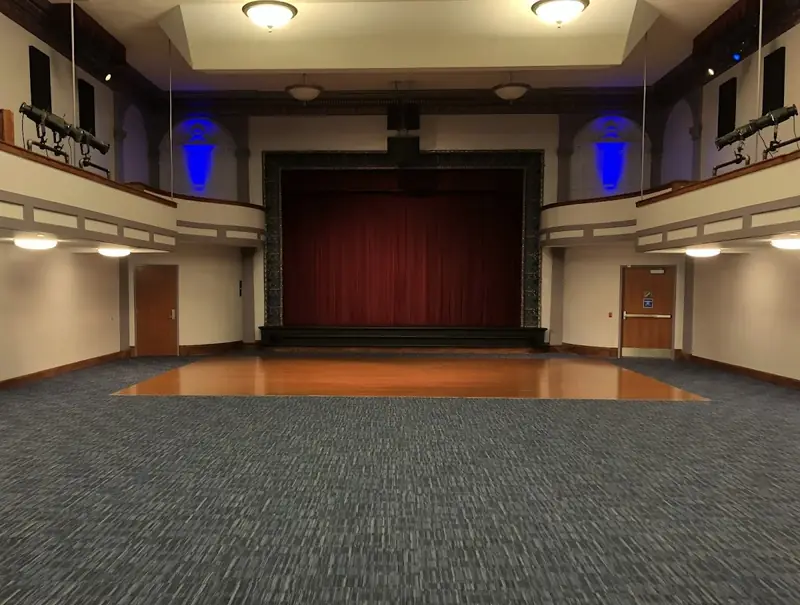 A Night on Broadway Dinner and Show Ticket à Hoogland Center for the Arts - Peggy Ryder Theatre