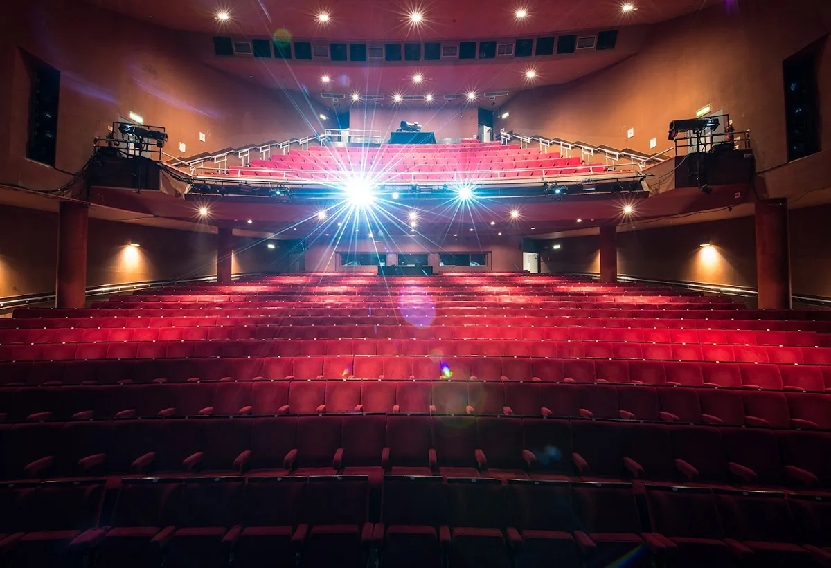Churchill Theatre in Bromley, LON