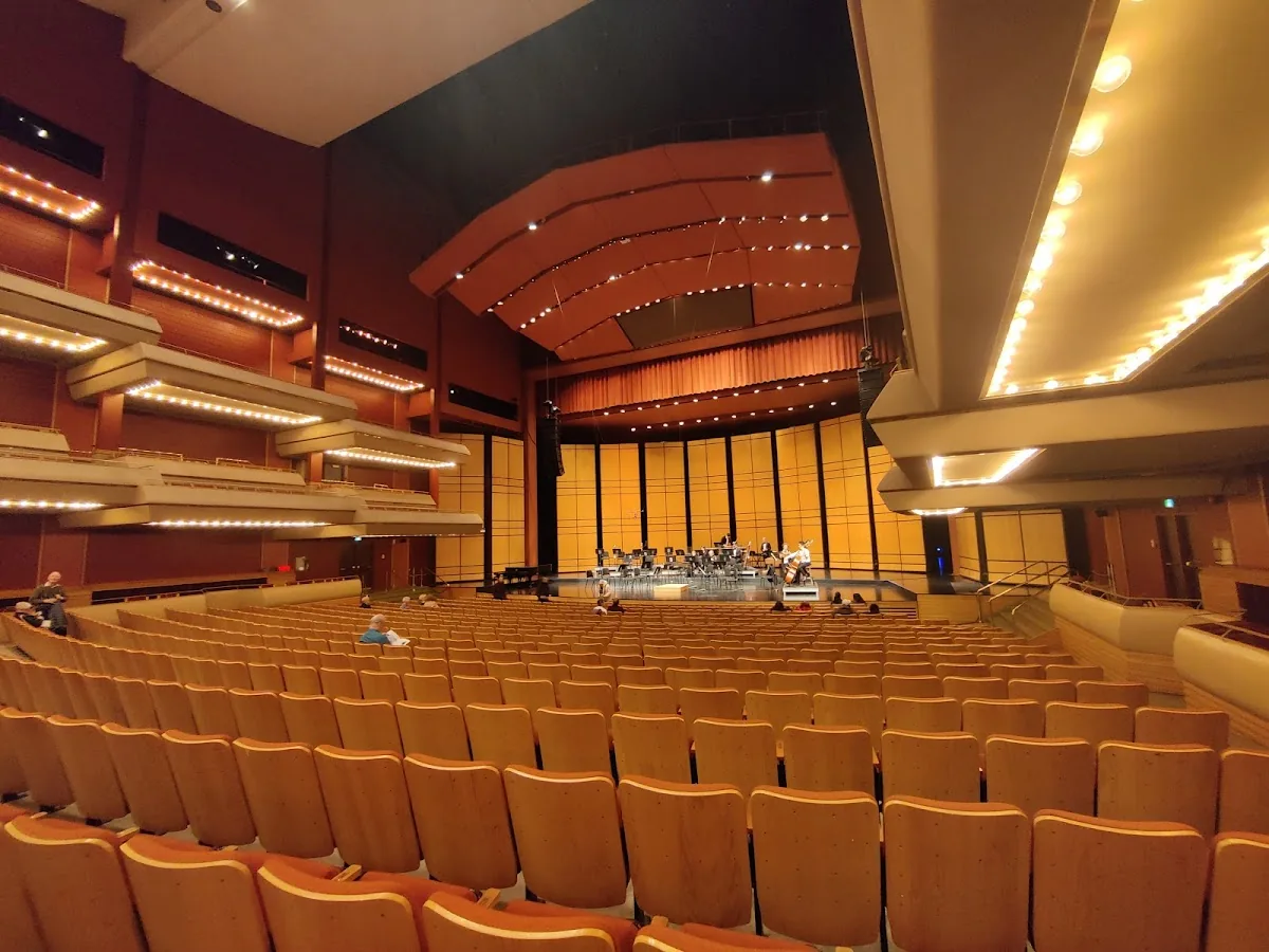 Thunder Bay Community Auditorium in Thunder Bay, ON